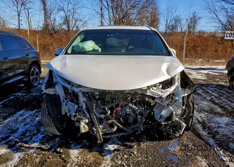 2024 Toyota Sienna Xle z USA, uszkodzony, nr VIN 5TDYRKECXRS206704